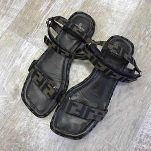 Fendi sandals size 10